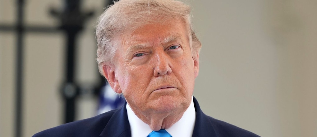 Il presidente Donald Trump ascolta durante un evento per annunciare l'iniziativa "Freedom Haulers" alla Casa Bianca, giovedì 30 luglio 2026, a Washington. (Foto AP/Alex Brandon) APN