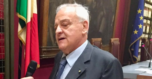 Un'immagine di Massimiliano Cencelli. È morto a Roma ieri pomeriggio Massimiliano Cencelli, aveva 90 anni. Funzionario della Democrazia Cristiana degli anni '60, divenne famoso per il manuale che prese il suo cognome, il 'Manuale Cencelli'.   (ANSA/Per gentile concessione amici della famiglia)