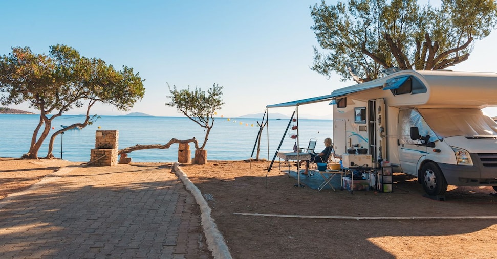 Torna la vacanza in campeggio, prezzi contenuti nonostante i rincari Torna la vacanza in campeggio, prezzi contenuti nonostante i rincari