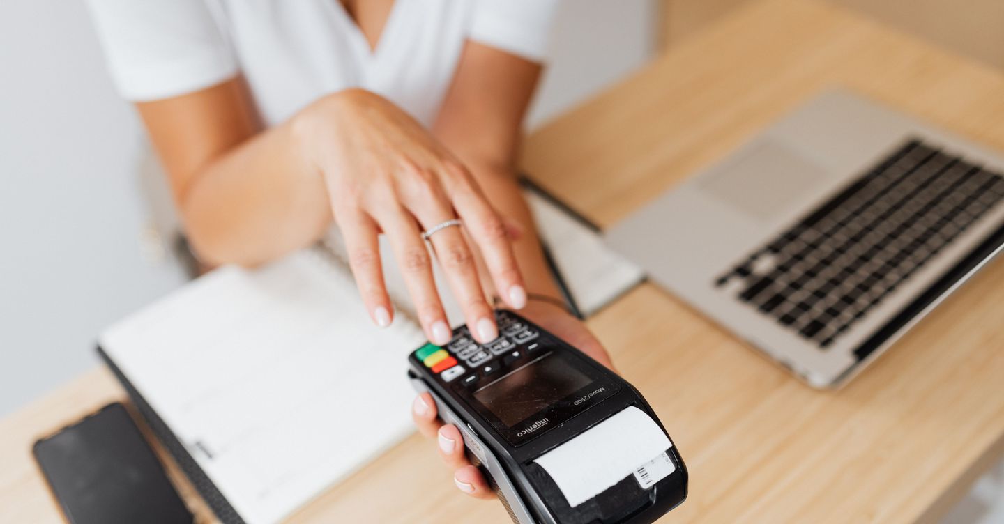 Dai picchi di clienti alle comitive: la soglia del 5% evita le sanzioni