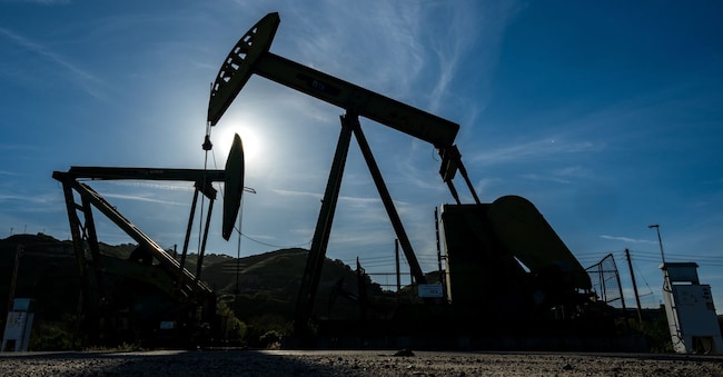 Pozzi di petrolio. (AP Photo/Nic Coury) APN