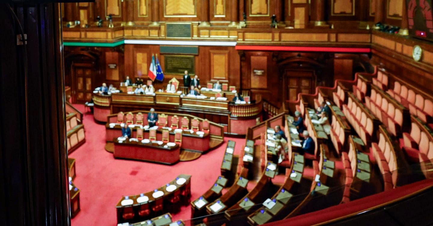 Via libera del Senato alla riforma di 15 ordini professionali