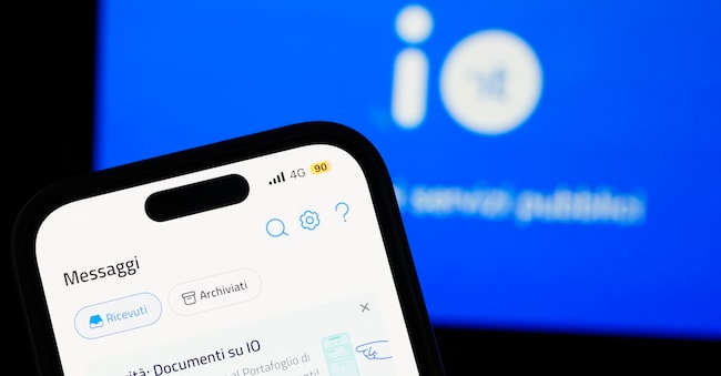 IT-Wallet è disponibile per tutti gli italiani che hanno scaricato l’app IO. (Photo by Fabio Ferrari/LaPresse) LAPRESSE