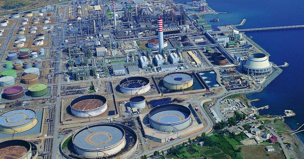 Sarroch, accordo Confindustria-sindacati per lavorare in sicurezza durante le ondate di caldo Sarroch, accordo Confindustria-sindacati per lavorare in sicurezza durante le ondate di caldo