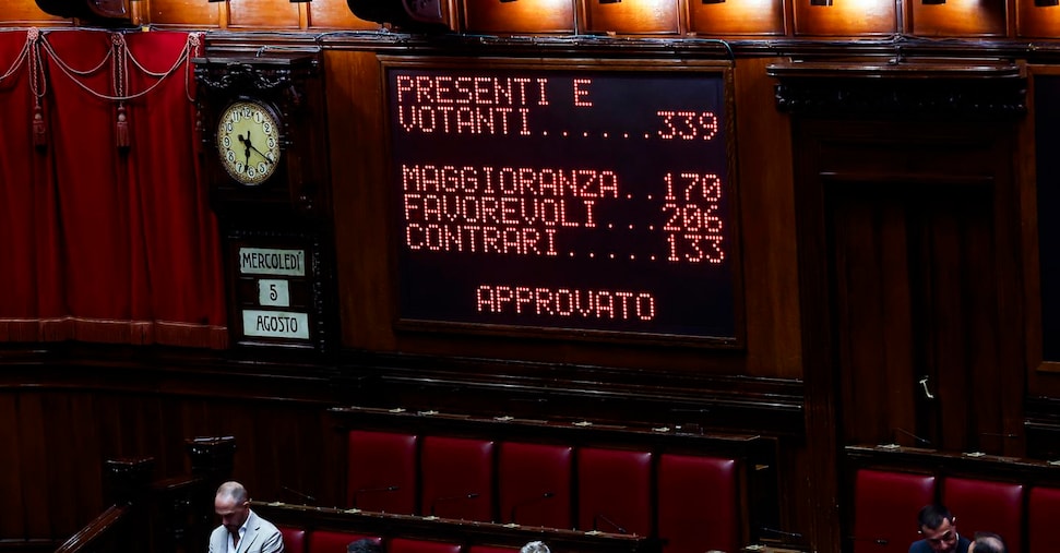 Delmastro, l’Aula della Camera nega alla Procura l’acquisizione delle chat