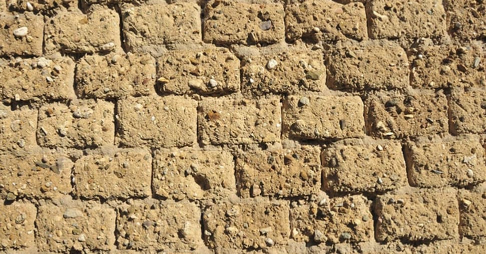 sardegna l8217antica tradizione dei mattoni di terra cruda per battere il caldo estemo da Ilsole24ore.com sardegna l8217antica tradizione dei mattoni di terra cruda per battere il caldo estemo