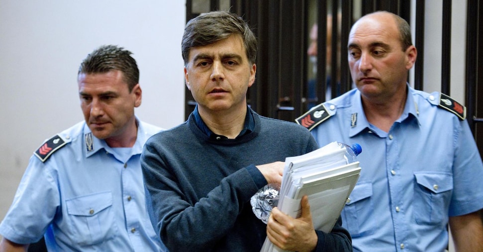 Valter Lavitola arrestato per l’attentato a Ranucci Valter Lavitola arrestato per l’attentato a Ranucci