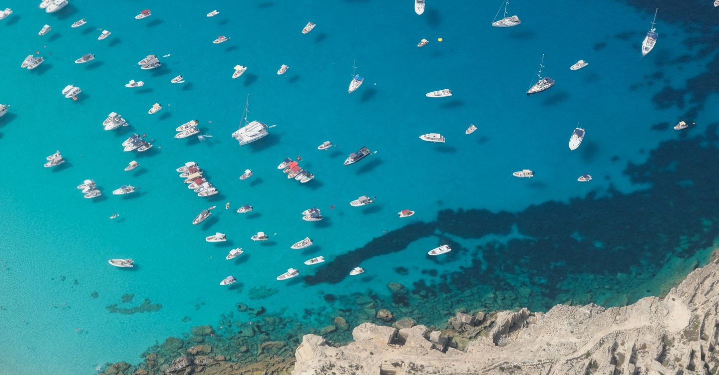 Turismo, la sfida estiva tra Favignana e Itaca: le isole dell’Odissea di Nolan