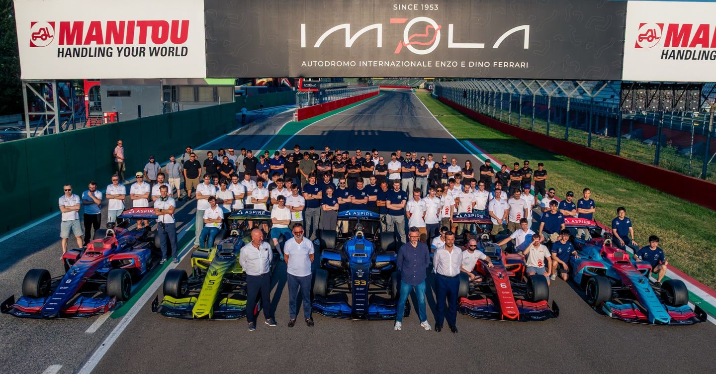 Motori, debutta sul circuito di Imola il GP di auto a guida autonoma