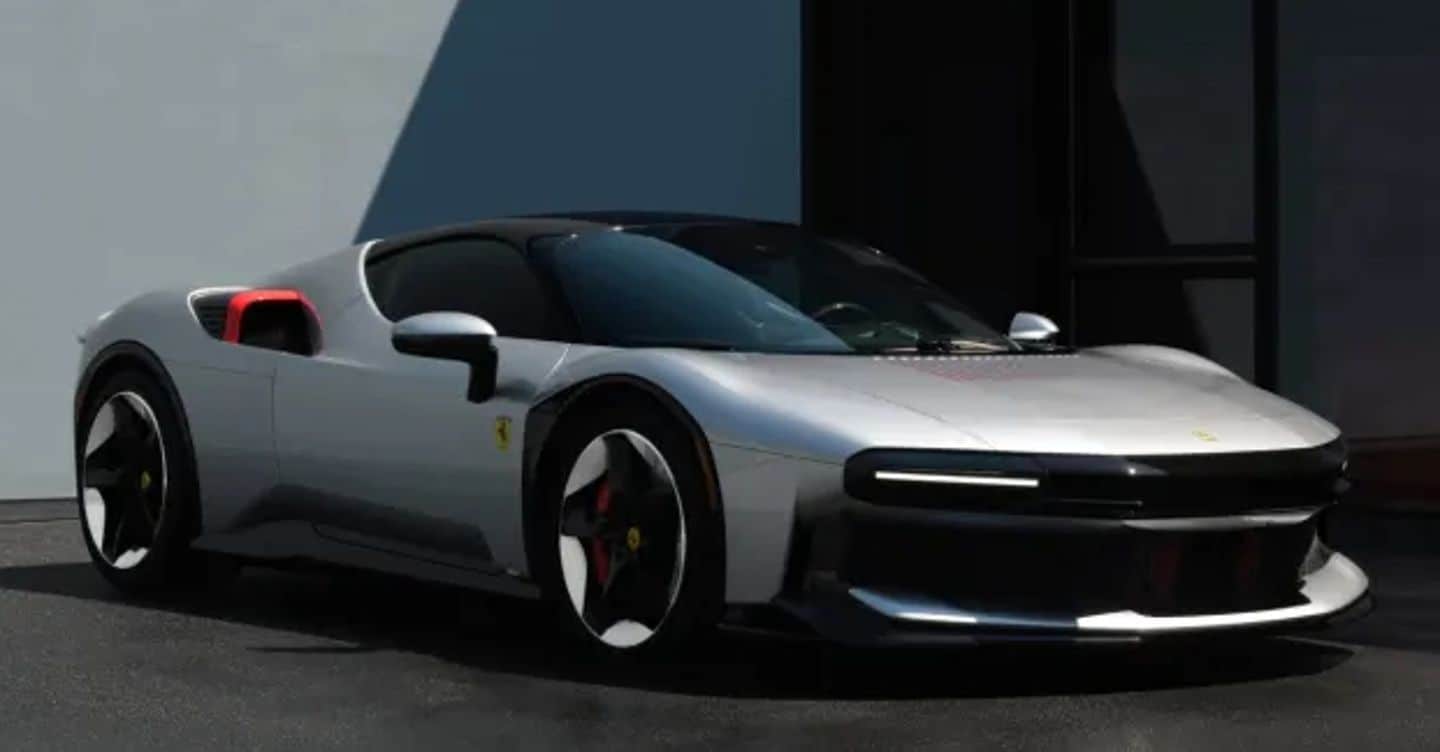 Ferrari CZ26, ecco la one-off su base SF90 Ferrari CZ26, ecco la one-off su base SF90