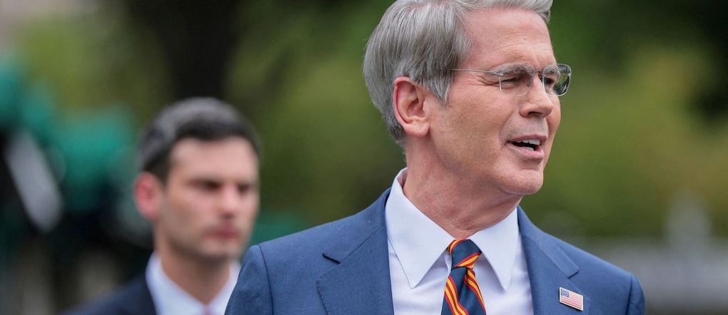  Il segretario al Tesoro degli Stati Uniti Scott Bessent parla con i giornalisti alla Casa Bianca a Washington, D.C., Stati Uniti, il 30 luglio 2026. REUTERS/Kylie Cooper/Foto d'archivio REUTERS