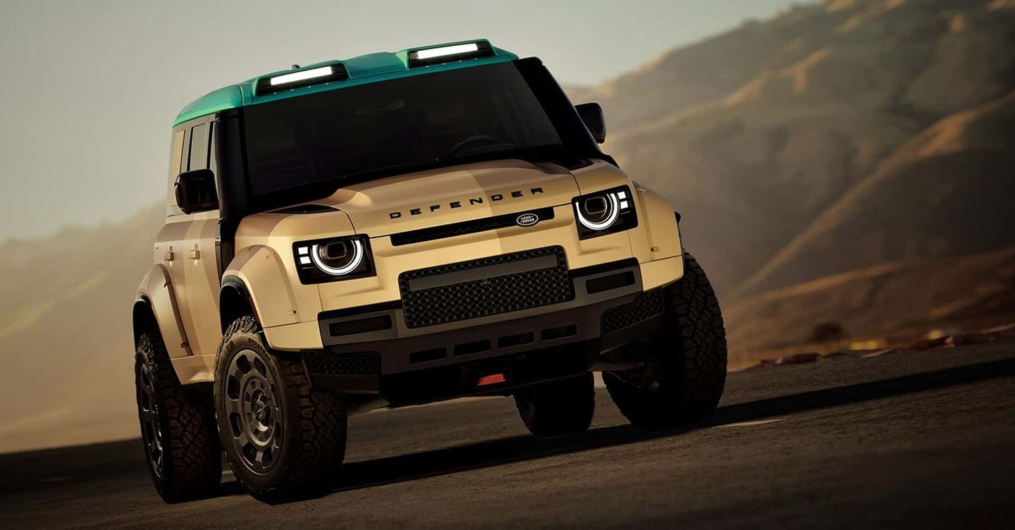 Nuova Land Rover Defender Dakar: la regina del deserto sbarca su strada con 626 cavalli