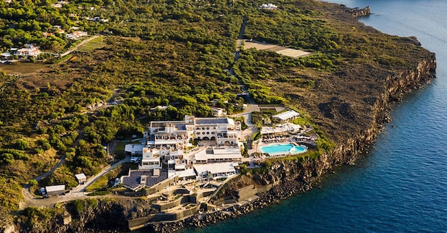 Therasia resort