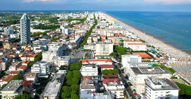 Lido di Jesolo, zona balneare ed urbana della città di Jesolo, in provincia di Venezia, vista aerea Alamy Stock Photo