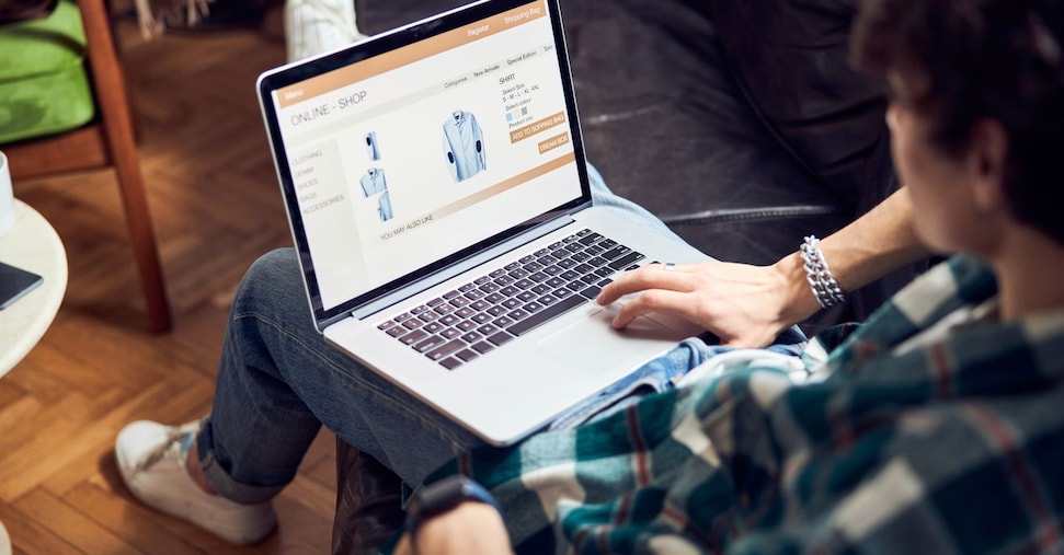 shopping la gen z usa social e intelligenza artificiale da Ilsole24ore.com shopping la gen z usa social e intelligenza artificiale