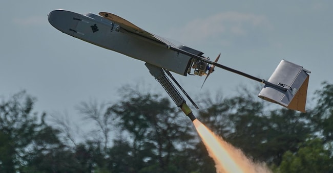 A Ukrainian FP-1 long-range attack drone is launched by the 413th Separate Regiment of Unmanned Systems "Raid" on a deep-strike drone mission to hit Russian targets deep in their territory, in an undisclosed location in Ukraine, Sunday, Aug. 16, 2026. (AP Photo/Efrem Lukatsky)
Associated Press / LaPresse
Only italy and spain APN