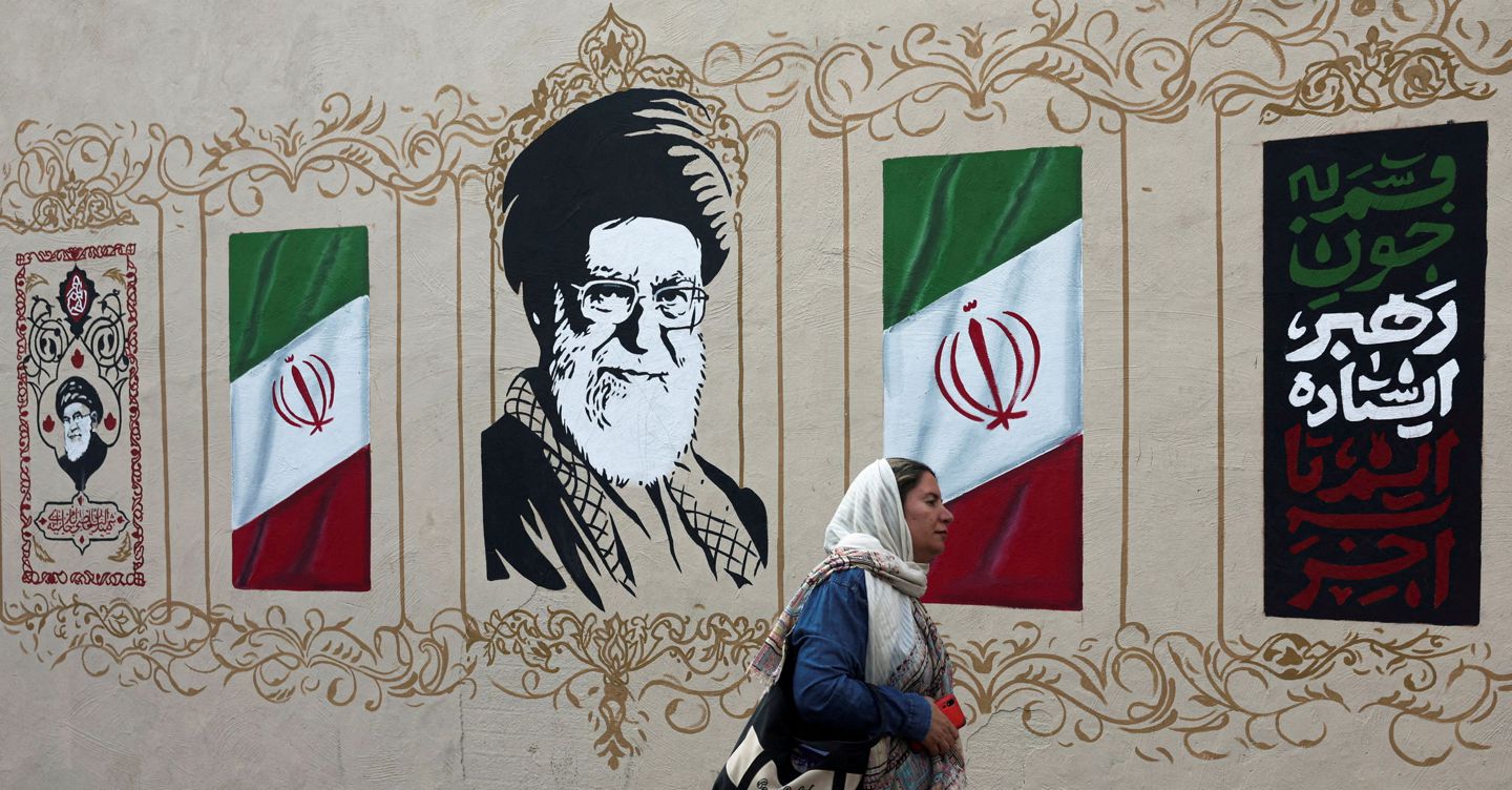 Iran, Trump: «Abbiamo spazzato via l’Iran, presto avremo pieno controllo di Hormuz»