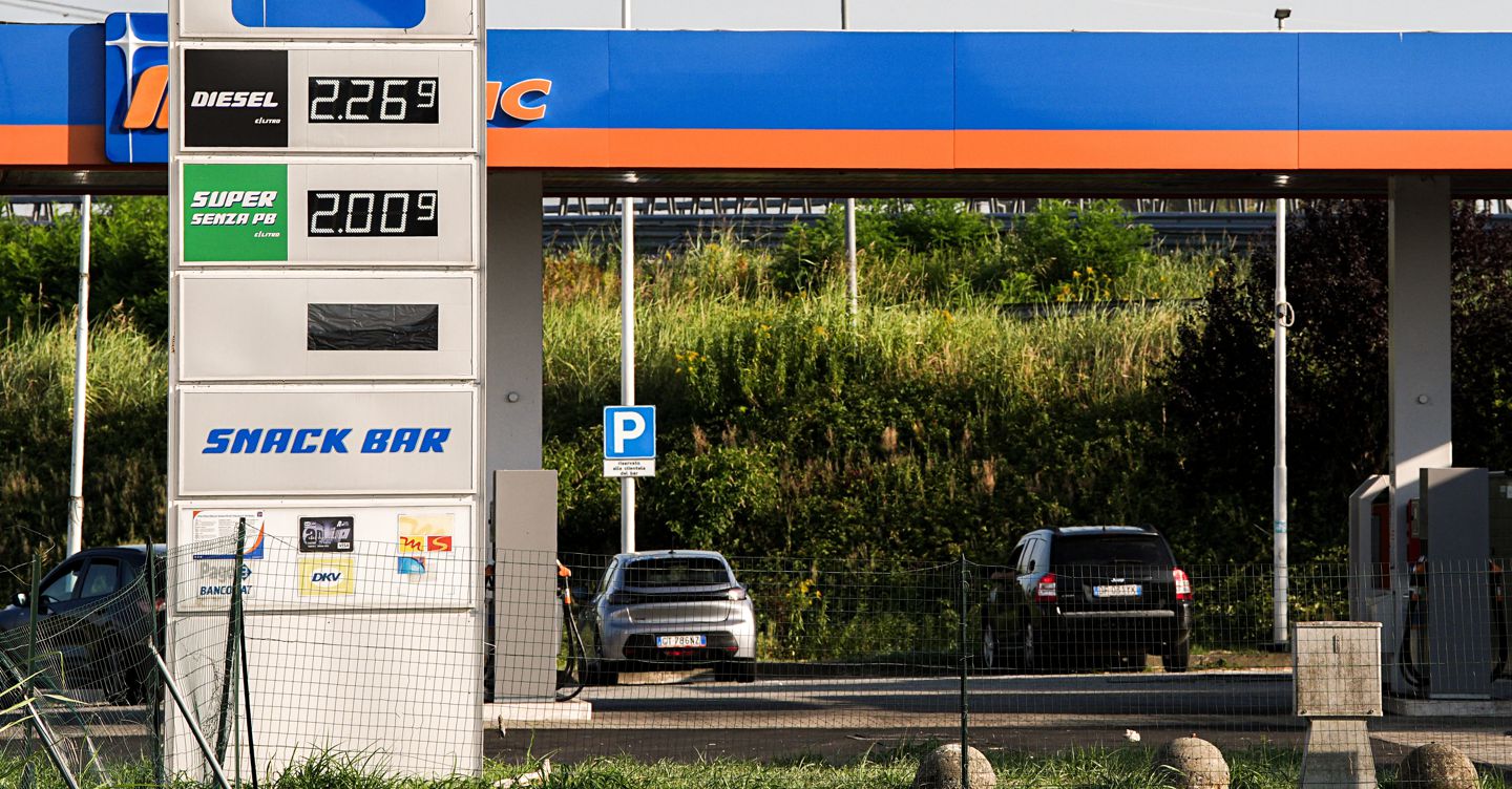 Al via primo week end di controesodo. E il gasolio in autostrada sale a 2,200 euro al litro