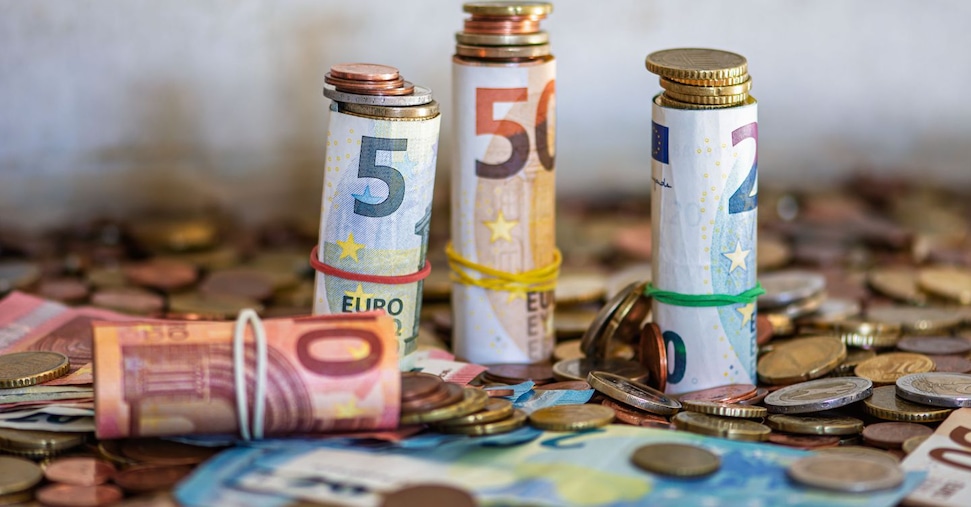 Affitti, partite Iva, giovani: la manovra gioca la carta delle Flat tax Affitti, partite Iva, giovani: la manovra gioca la carta delle Flat tax