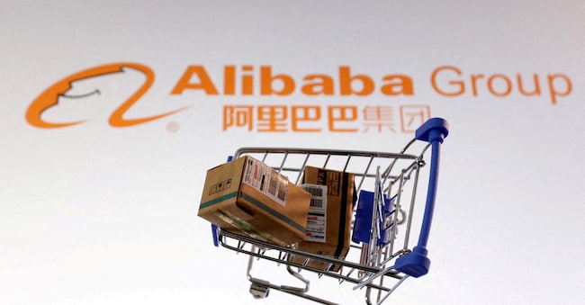 Non piace agli investitori il collocamento da 10,2 miliardi di dollari di azioni da parte di Alibaba REUTERS