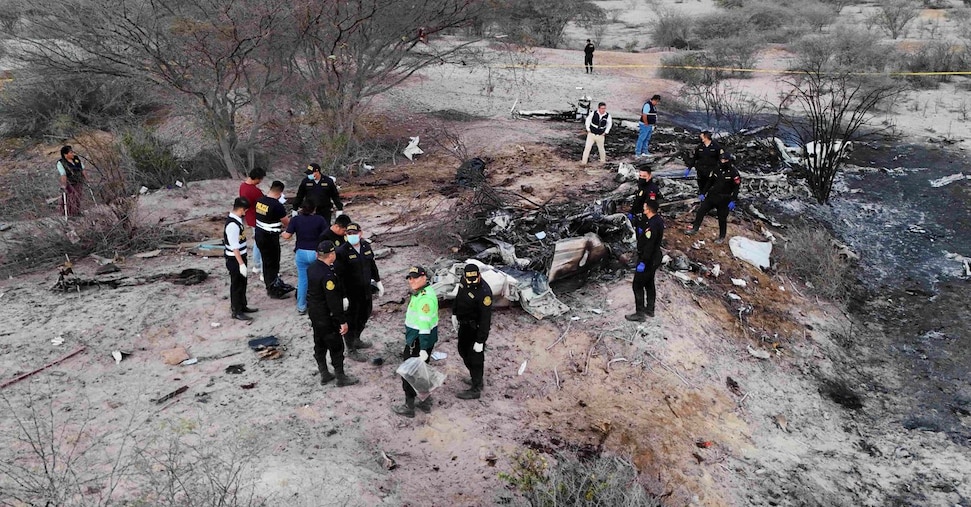 Aereo caduto in Perù, sabato i funerali delle sette vittime italiane Aereo caduto in Perù, sabato i funerali delle sette vittime italiane