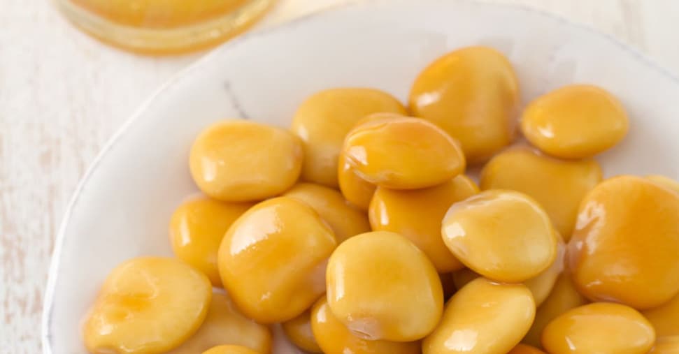 La riscoperta dei lupini, ora sono un superfood grazie alle proteine vegetali