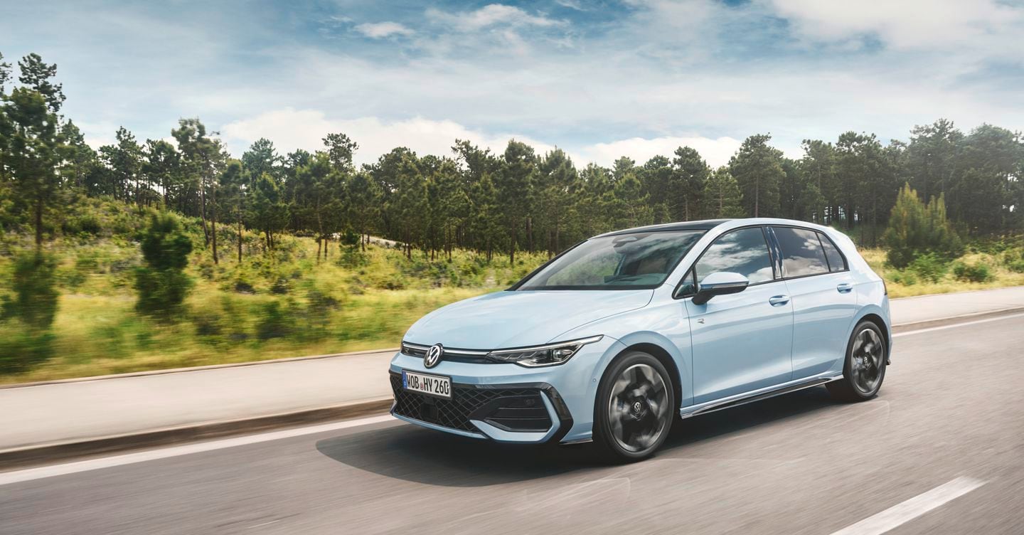 Volkswagen, arriva il powertrain full hybrid su Golf e T-Roc