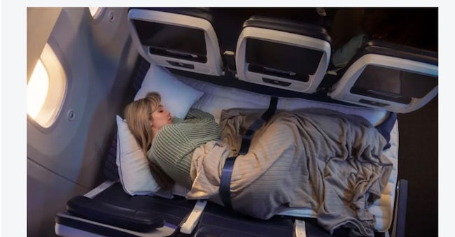 L’economy Class di United, la Relax Row, che diventa letto 