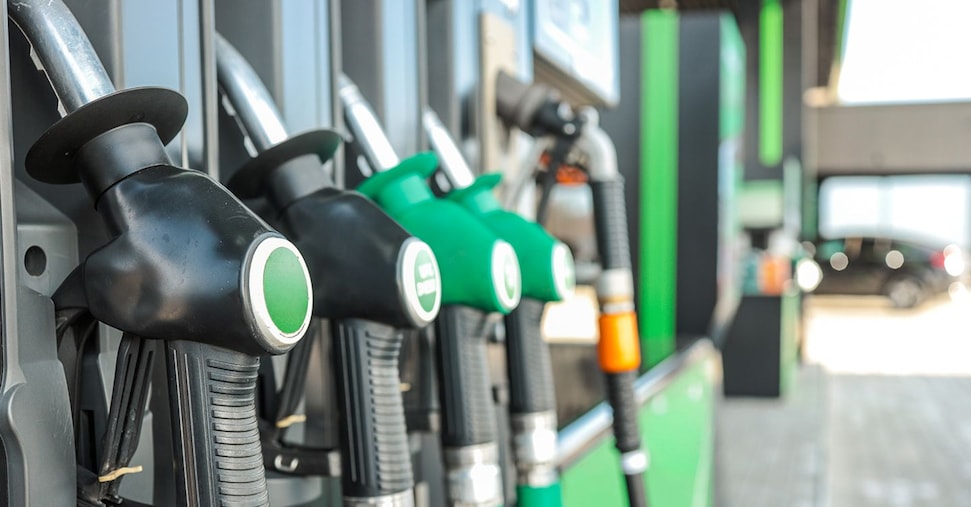 Carburanti, al vaglio un bonus in busta paga. Al Mezzogiorno i rincari maggiori del diesel Carburanti, al vaglio un bonus in busta paga. Al Mezzogiorno i rincari maggiori del diesel