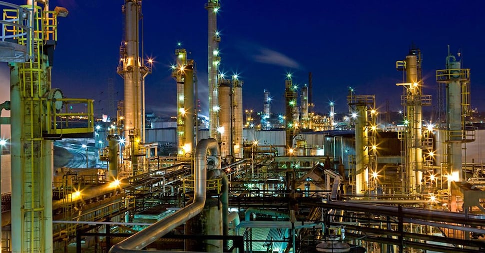 L’allarme dei petrolieri: «Settore a rischio con nuove tasse» L’allarme dei petrolieri: «Settore a rischio con nuove tasse»