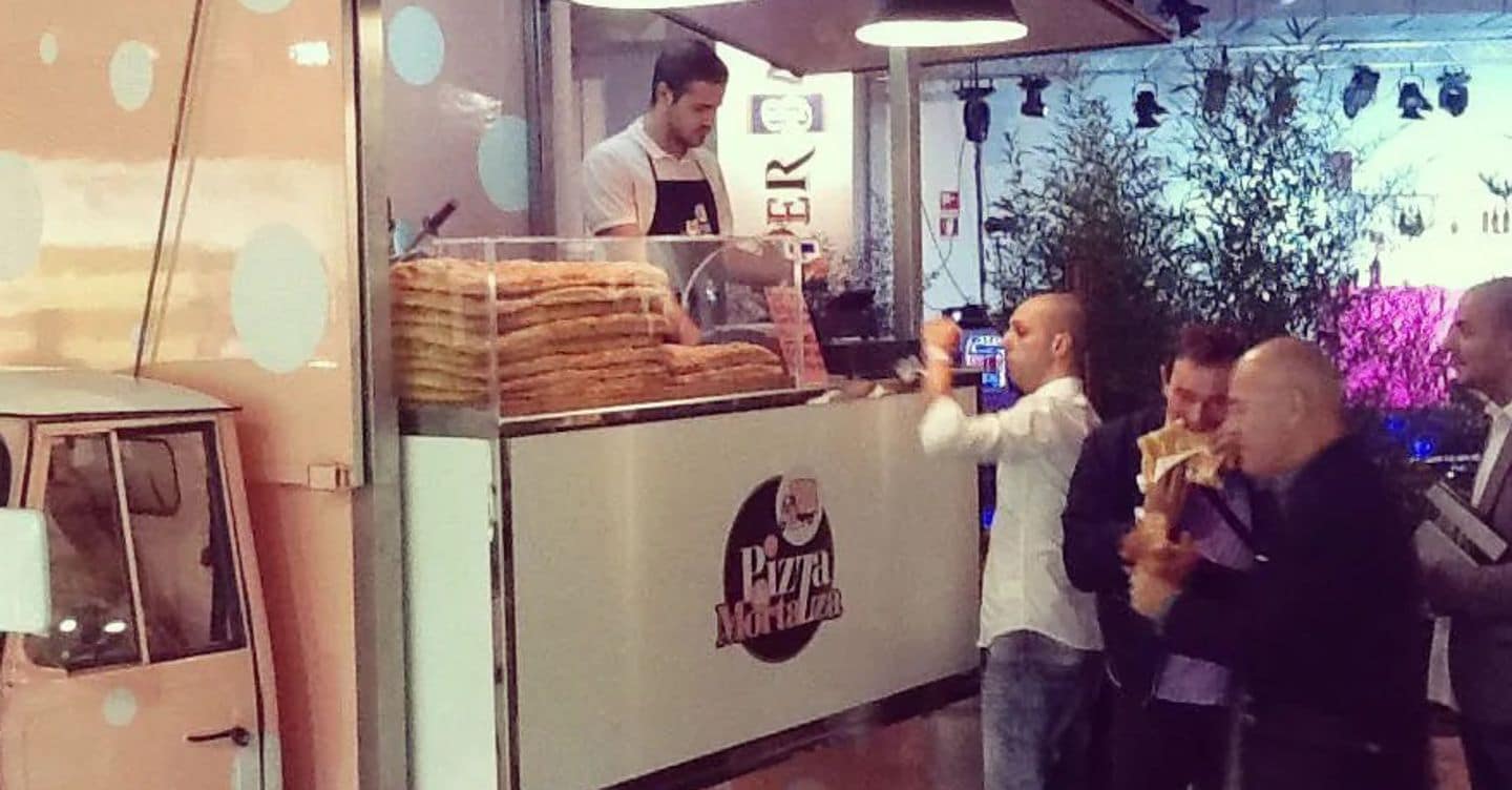La lunga corsa del cibo di strada, raddoppiano le aziende