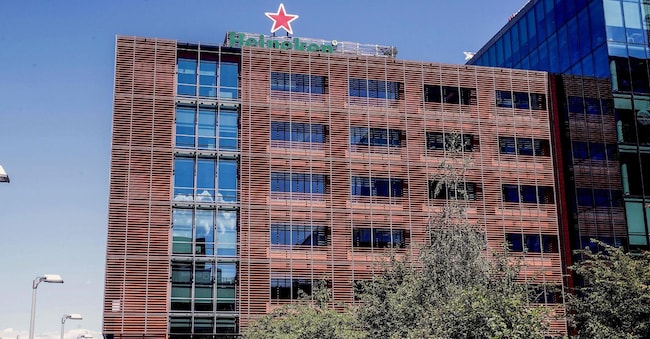 La sede di Heineken Italia a Sesto San Giovanni (Milano).  (ANSA/Mourad Balti Touati)