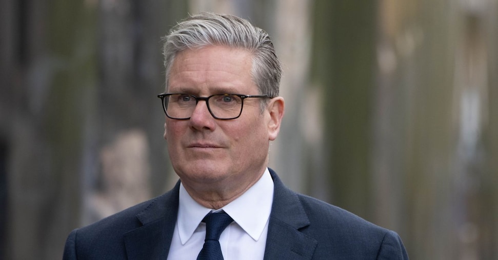 L’ex premier Starmer si dimette da parlamentare