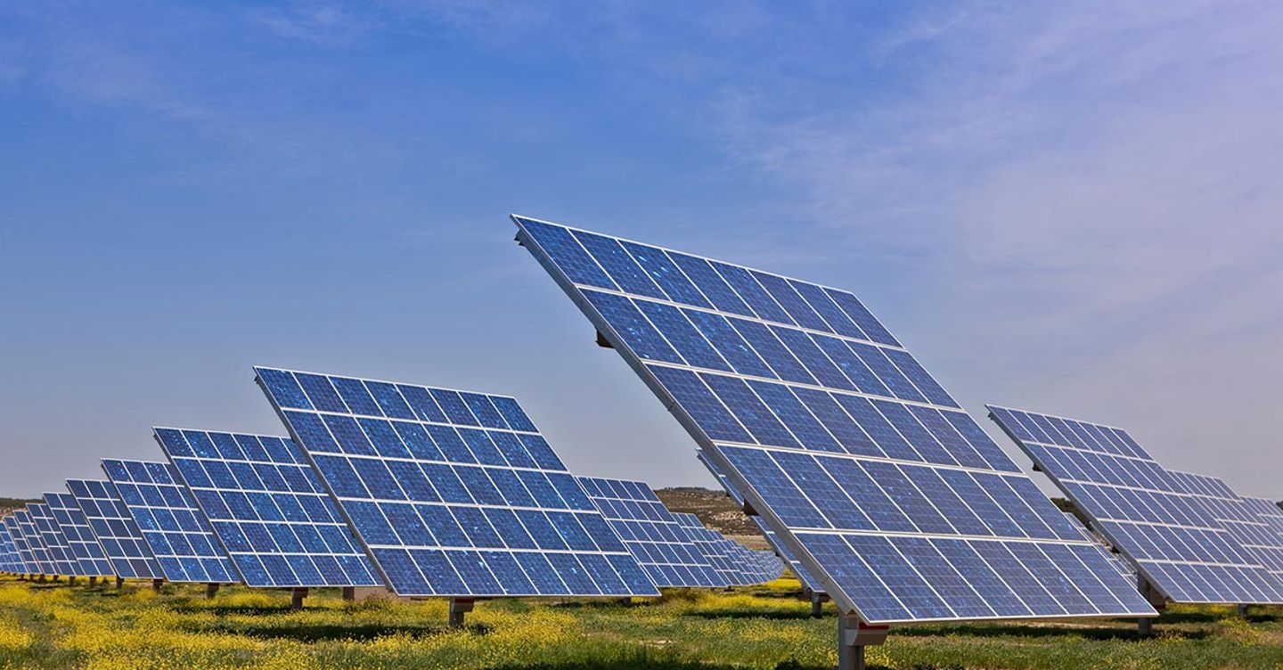 Solare, crescita record grazie a tecnologie e ricerca Solare, crescita record grazie a tecnologie e ricerca
