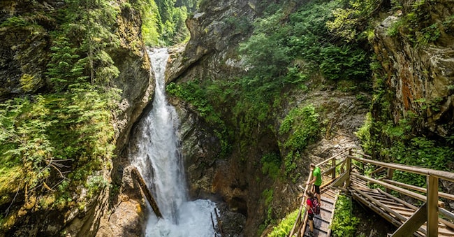 Wandern in der Raggaschlucht, Kärnten, Österreich