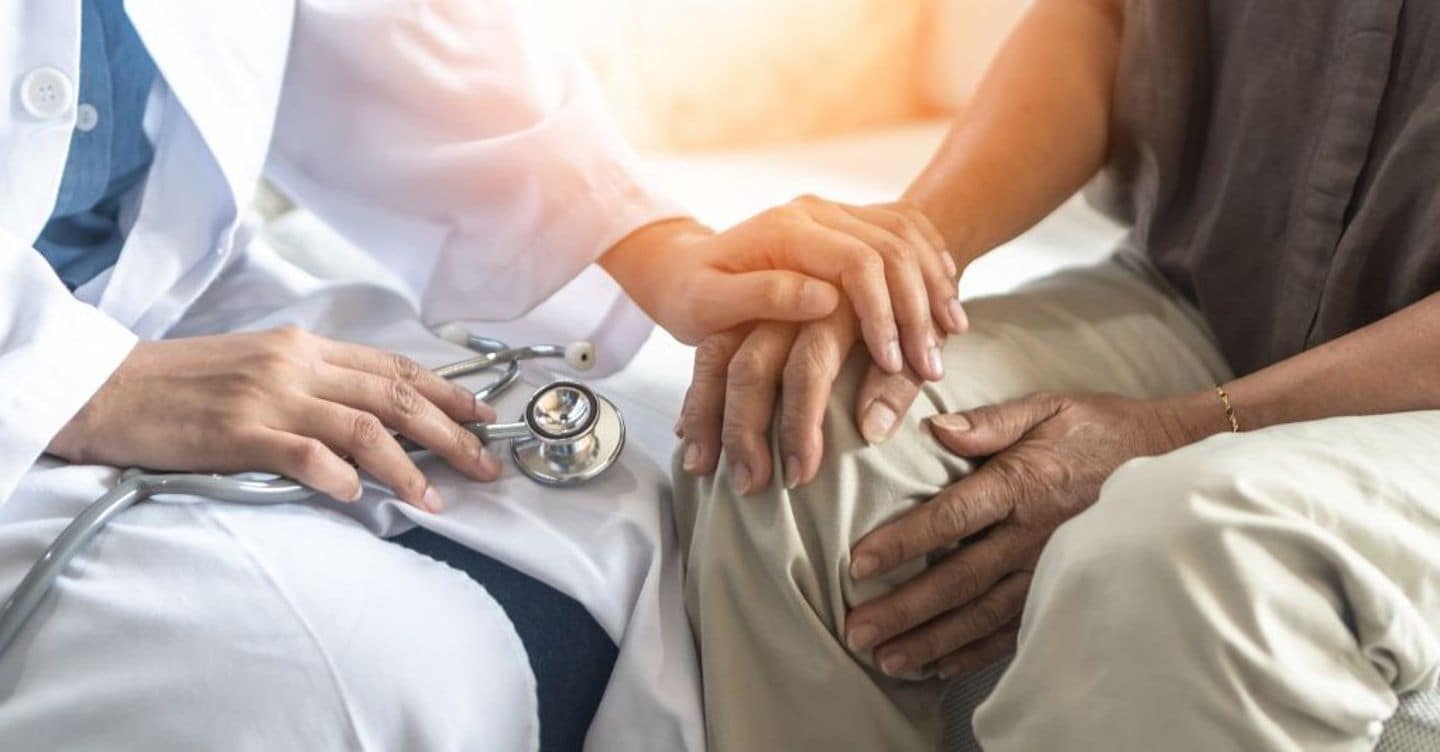 Alzheimer, le nuove terapie cambiano la cura ma serve un nuovo modello organizzativo