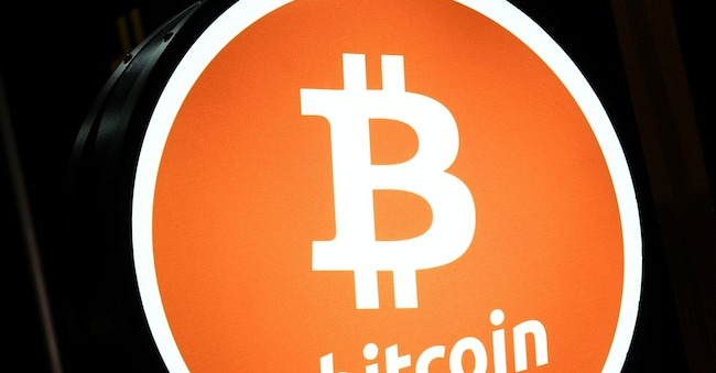 A sign indicating that bitcoin payments are accepted is displayed during the Bitcoin Asia conference in Hong Kong, China, August 27, 2026. REUTERS/Tyrone Siu REUTERS