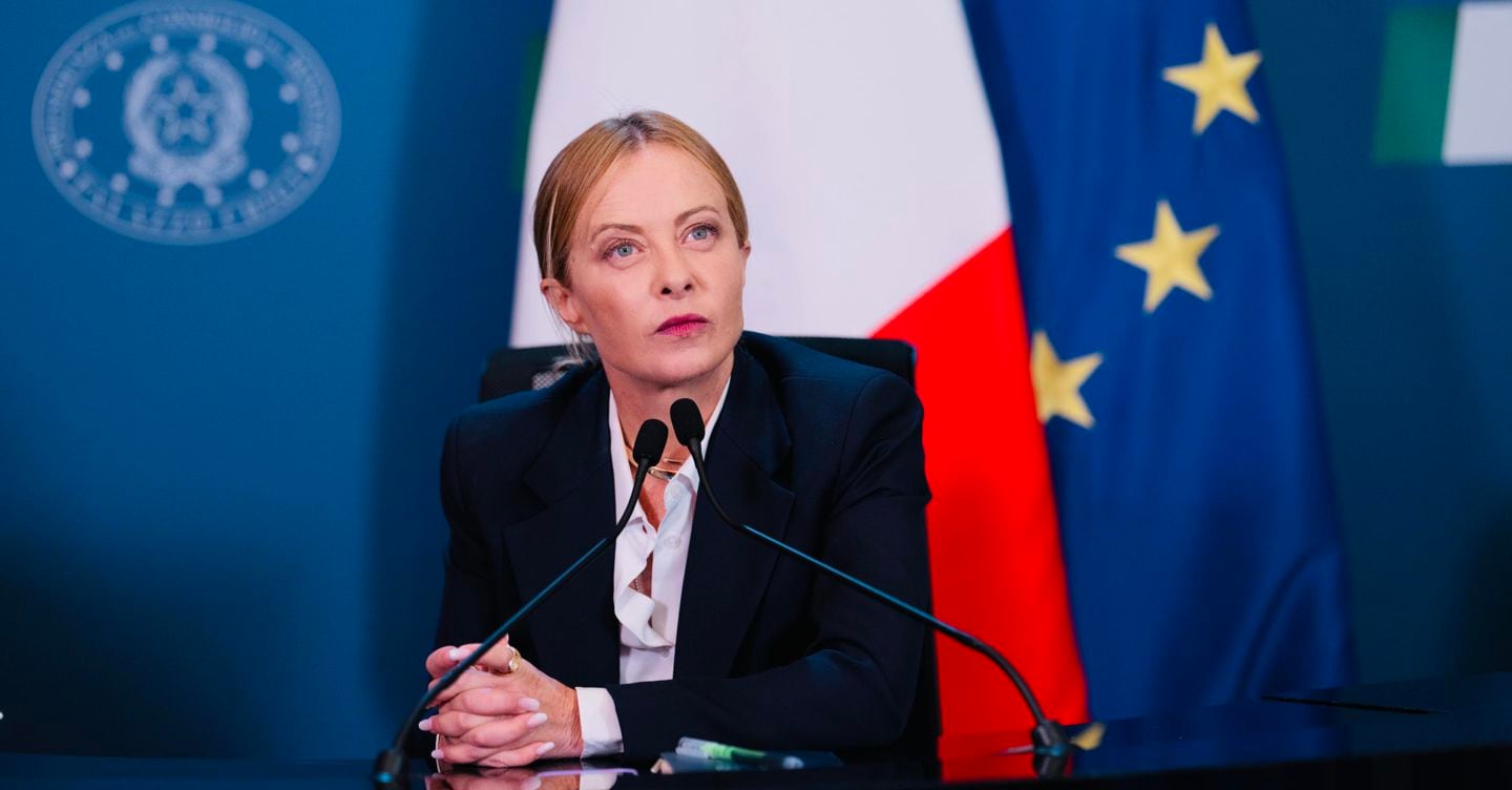 Il trionfo dell’Afd spiazza la destra italiana. Meloni riflette su data del voto e Vannacci