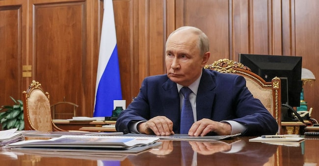 Il presidente russo Vladimir Putin partecipa a un incontro con il governatore ad interim della regione di Tver, Vitaly Korolyov, a Mosca, in Russia, l'8 settembre 2026. Sputnik/Mikhail Metzel/Pool via REUTERS  - QUESTA IMMAGINE È STATA FORNITA DA UNA TERZA PARTE. via REUTERS