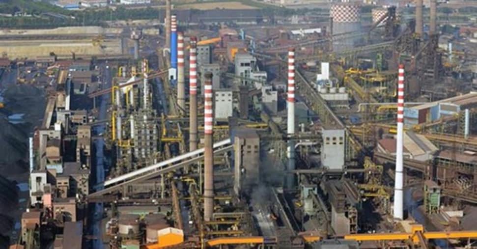 Ex Ilva: imprese accettano di sospendere licenziamenti