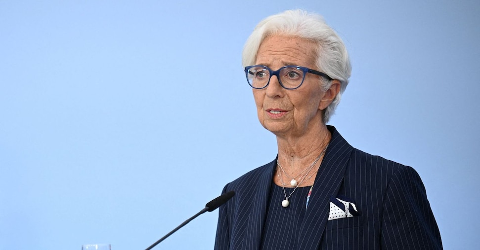 La Bce alza il costo del denaro di 25 punti base, tasso su depositi sale al 2,50%. Lagarde: «Rischi rialzo per inflazione e ribasso per crescita»
