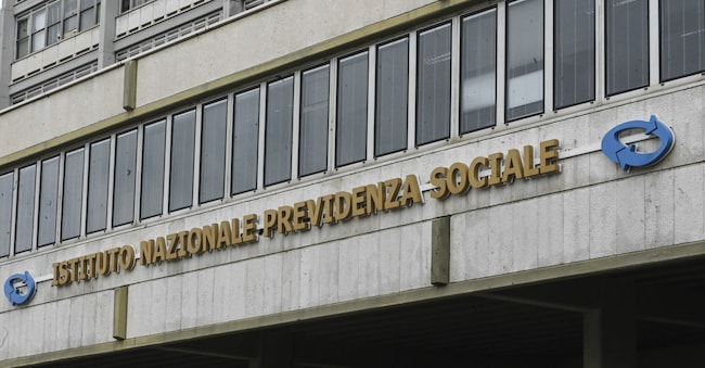  Imagoeconomica