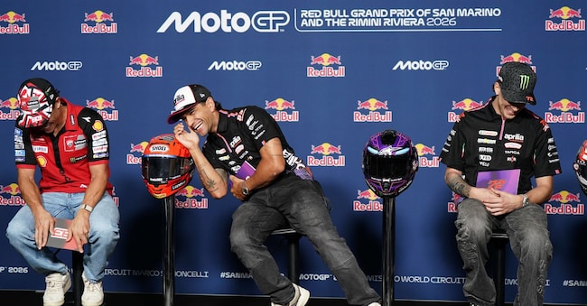 Costanza Benvenuti/LaPresse 10.09.2026 Sport Motociclismo-Motomondiale 2026-GRAN PREMIO REDBULL DI SAN MARINO E DELLA RIVIERA DI RIMINI-Misano World Circuit Marco Simoncelli-MotoGp-conferenza stampa  nella foto:  MARC MARQUEZ-JORGE MARTIN-MARCO BEZZECCHI  LAPRESSE