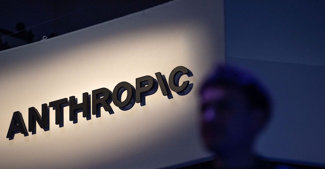 An Anthropic logo is displayed at Moscone Center during the Dreamforce 2026 technology summit in San Francisco, California, US, September 17, 2026. REUTERS/Carlos Barria REUTERS