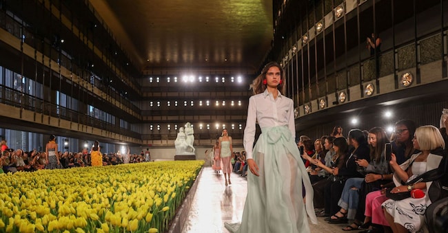 La sfilata di Carolina Herrera alla New York Fashion Week  REUTERS