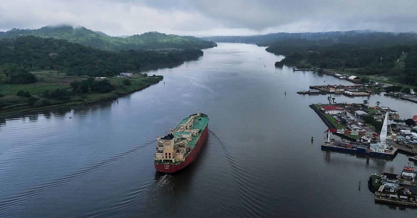 Canale di Panama, transiti ridotti a 32 al giorno per la siccità