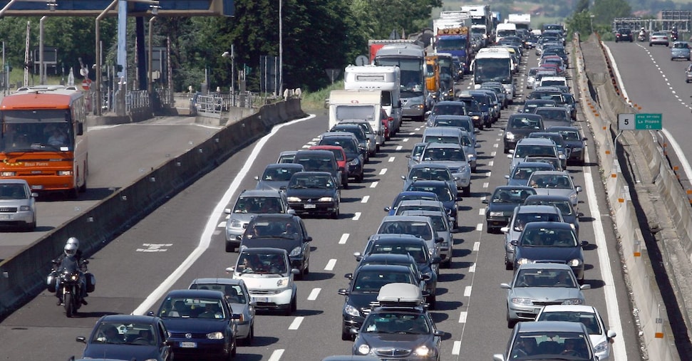 Dall’addio al bollo auto risparmi fino a 240 euro per 14,5 milioni di veicoli