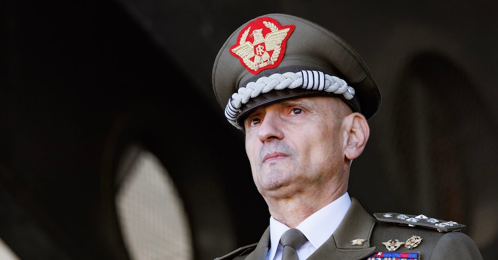 Difesa, Portolano: «La pace va costruita ogni giorno con coraggio. L’AI non può sostituire l’essere umano» Difesa, Portolano: «La pace va costruita ogni giorno con coraggio. L’AI non può sostituire l’essere umano»