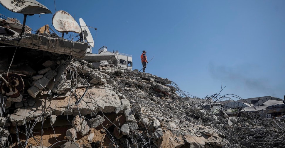 Gaza, allarme degli oncologi: amianto nel 15% delle rovine Gaza, allarme degli oncologi: amianto nel 15% delle rovine