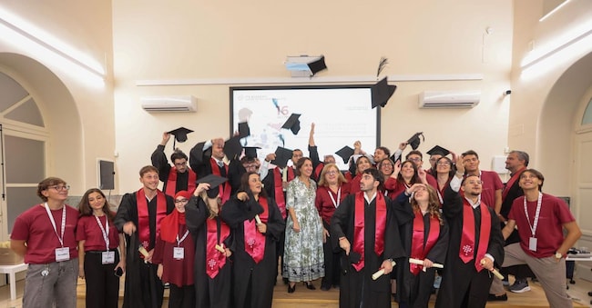 Un momento della proclamazione dei nuovi diplomati dell’Its Academy A. Volta di Palermo